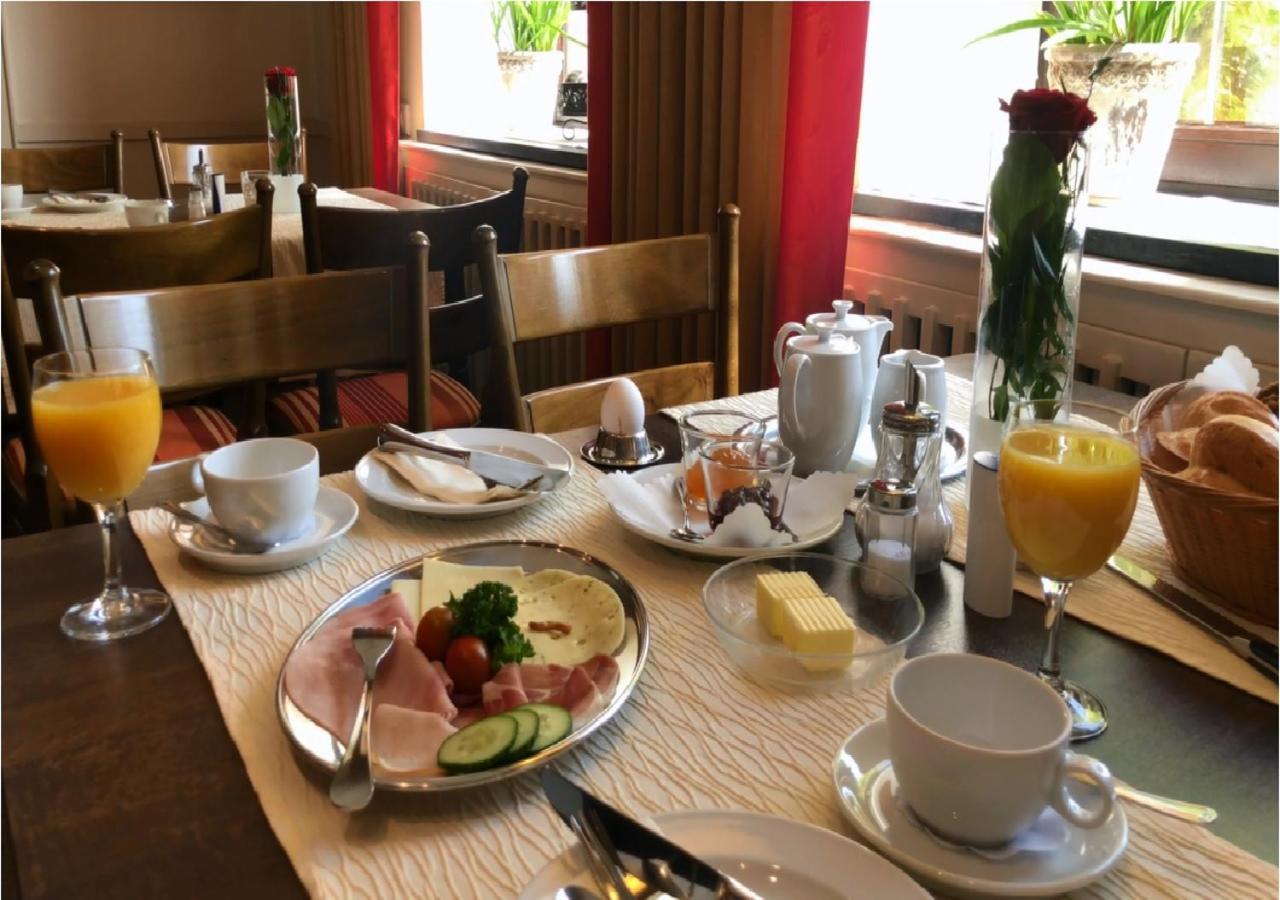 Hotel Van Lendt Garni ดึลเมน ภายนอก รูปภาพ